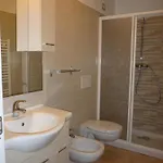 Loft 1-2-3, In Centro, Con Giardino, A 150 M Dal Mare Apartment *