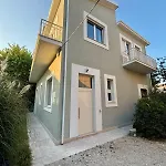 Apartment Loft 1-2-3, In Centro, Con Giardino, A 150 M Dal Mare