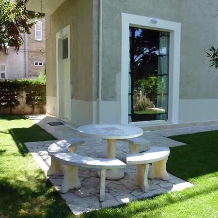 Loft 1-2-3, In Centro, Con Giardino, A 150 M Dal Mare Apartament Pineto