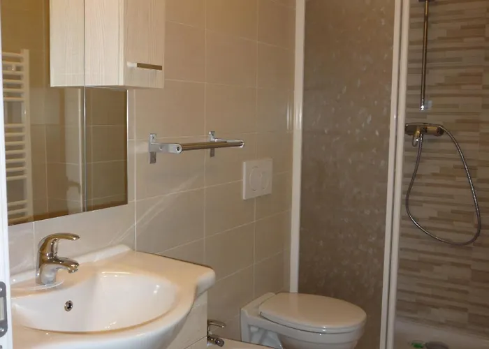 Loft 1-2-3, In Centro, Con Giardino, A 150 M Dal Mare Apartamento *